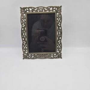 Vintage 5x7 Traditional Ornate Picture Frame Filigree Retro Brass Tone Regency